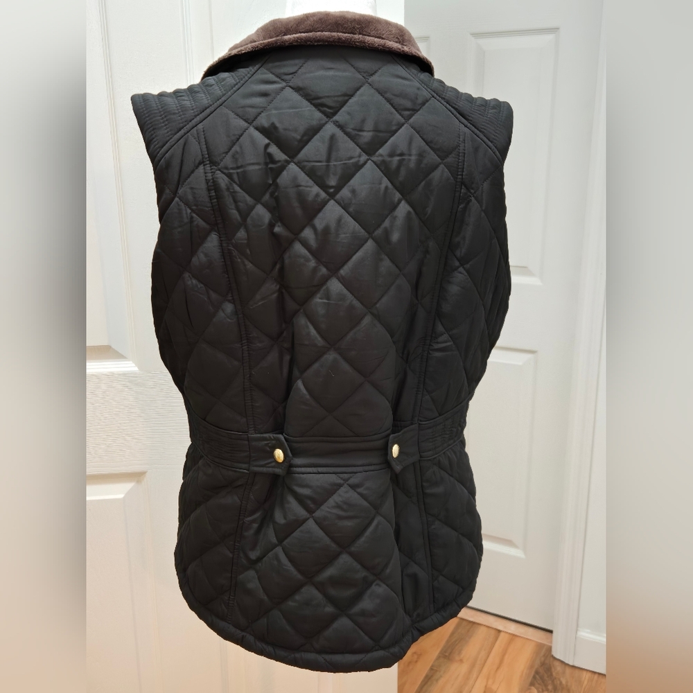 Women's Quilted Black Vest with Brown Faux Fur Lining, Size L - Picture 2 of 13